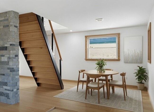 Photo - 999 Salmon Creek Rd