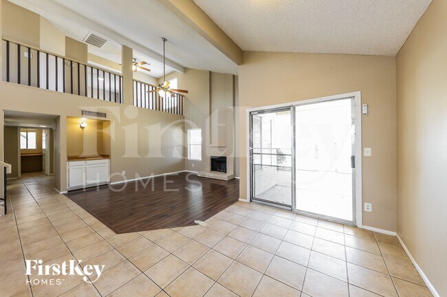 Photo - 7418 W Cameron Dr
