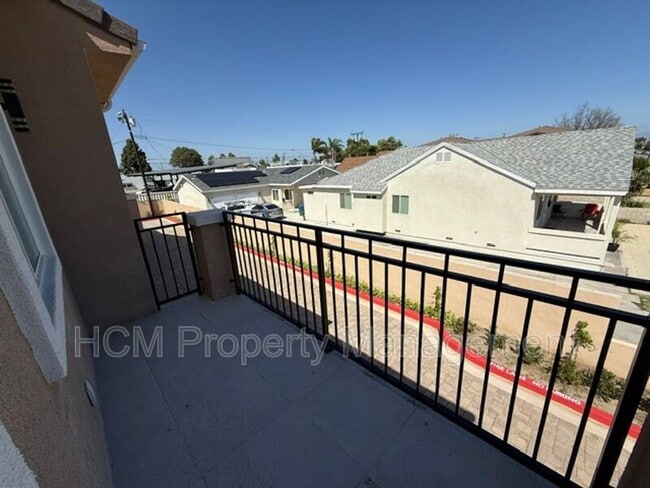 Photo - 7639 14th St