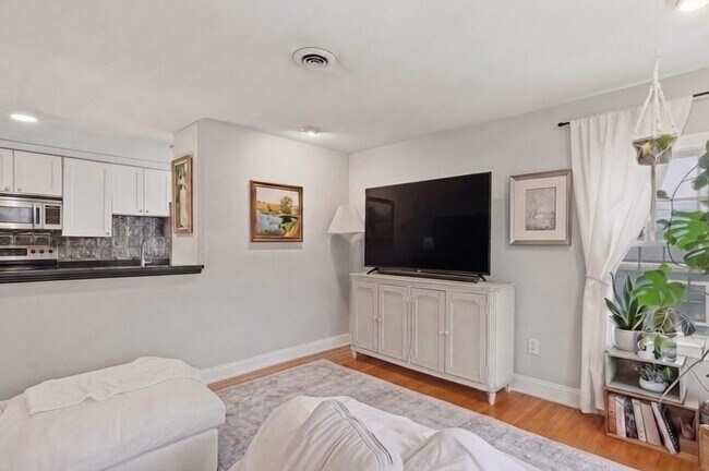 Photo - 36 Washington St Unit 3A