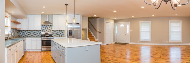 Photo - 825 Pheasant Walk Dr