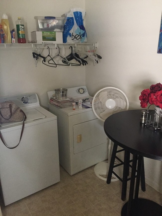 Photo - 100 Garden Spot Cir