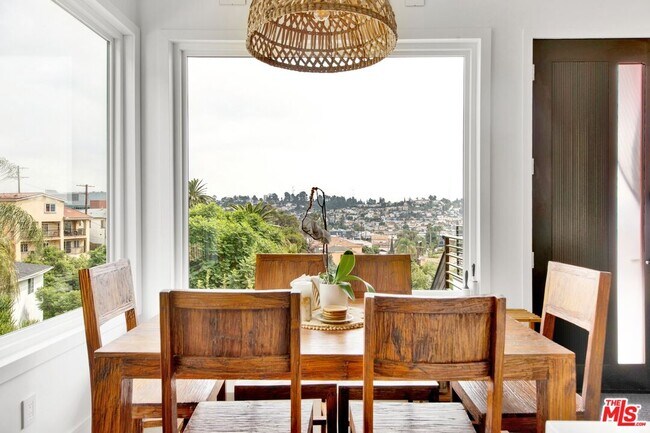 Photo - 4839 Seldner Ave