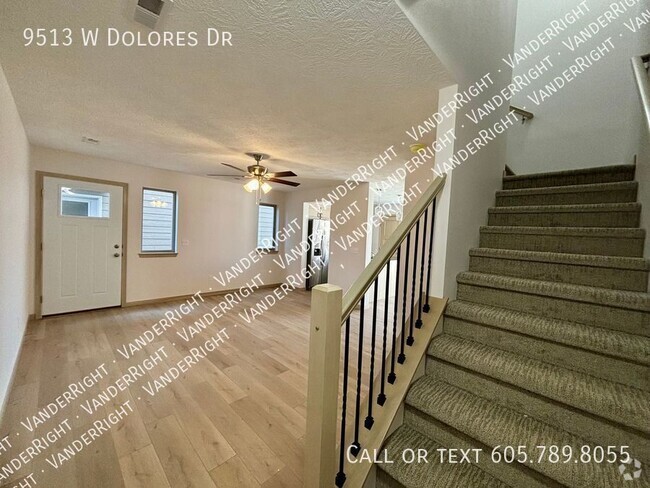 Building Photo - 9513 W Dolores Dr Rental