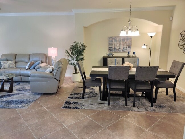 Photo - Seasonal Short-Term Ground-Floor Coach Home located in Gran Paradiso!