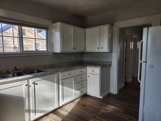 Photo - Cute 2 bedroom 1 bath Middleton Home coming up for rent!