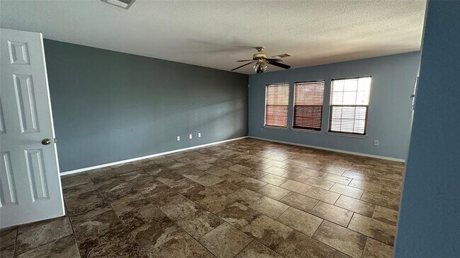 Building Photo - 13105 Lofton Cliff Dr