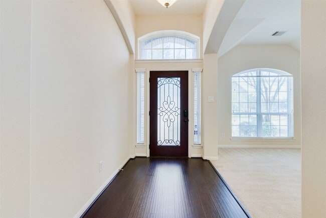 Photo - 2706 Night Song Dr