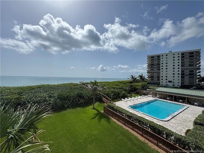 Building Photo - 10000 S Ocean Dr Unit 304 Rental