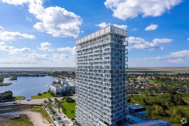 Building Photo - 2000 Metropica Wy Unit 504 Rental