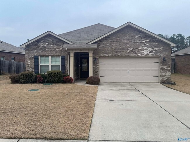 Building Photo - 115 Oak Terrace Ln