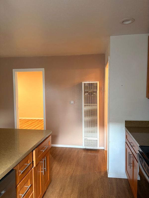 Photo - 407 Maple St