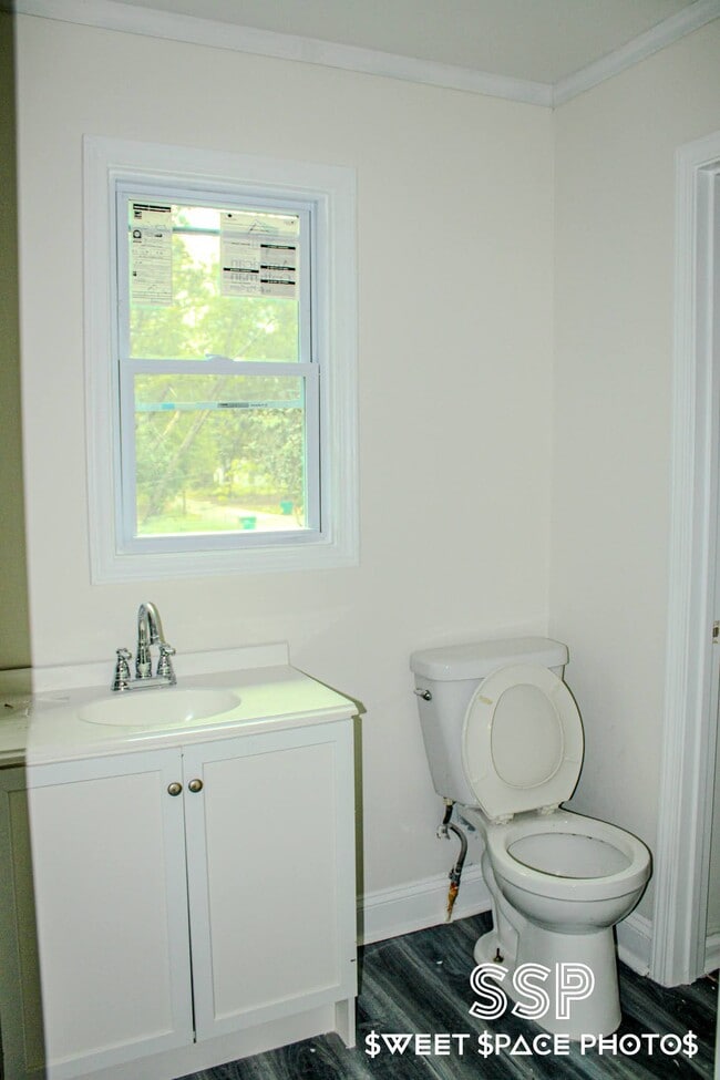 Photo - 503 N Orange St Unit 1