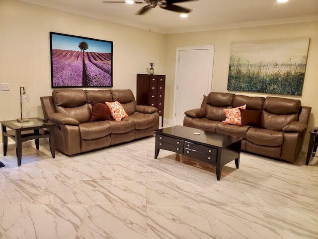Photo - 708 Rambling Dr Cir