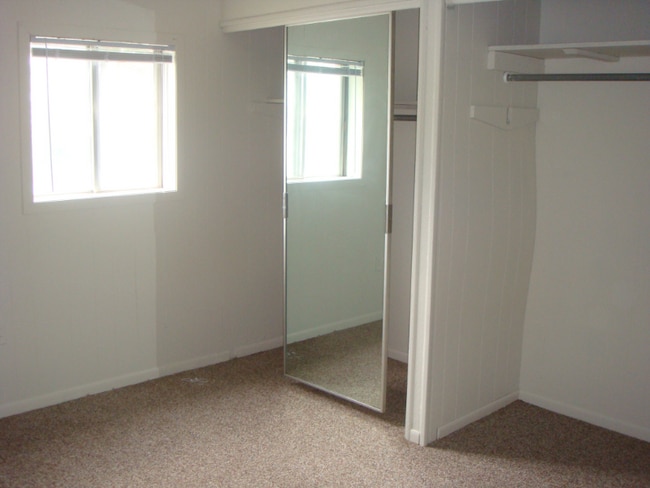 Photo - 1100 W Campus Dr Unit 3