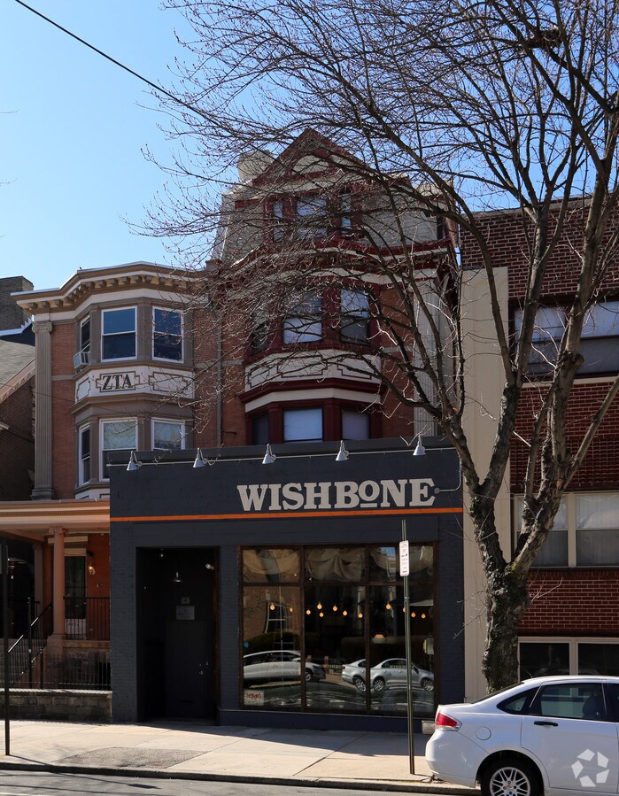 Photo - 4034 Walnut St