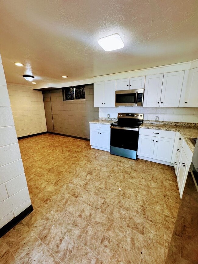 3201 Springe St Unidad 2