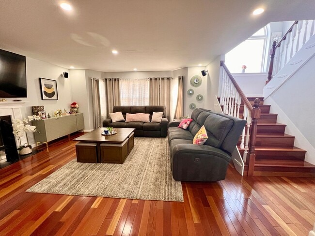 Photo - 1154 Spring Orchard Dr