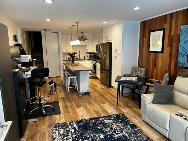 kitchen and desk/office - 4545 Collwood Blvd