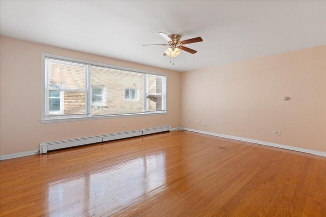 Photo - 2650 W Touhy Ave Unit 2N