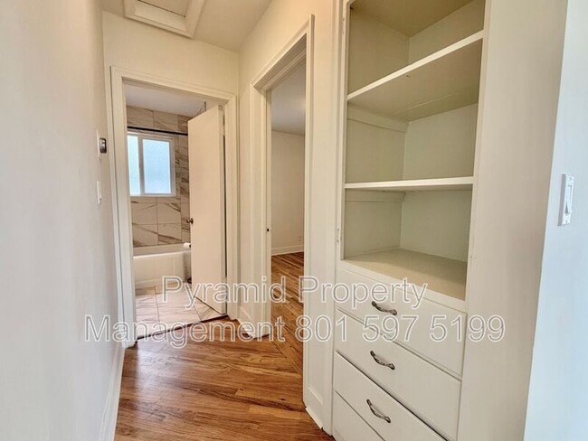 Photo - 7620 S Jefferson St