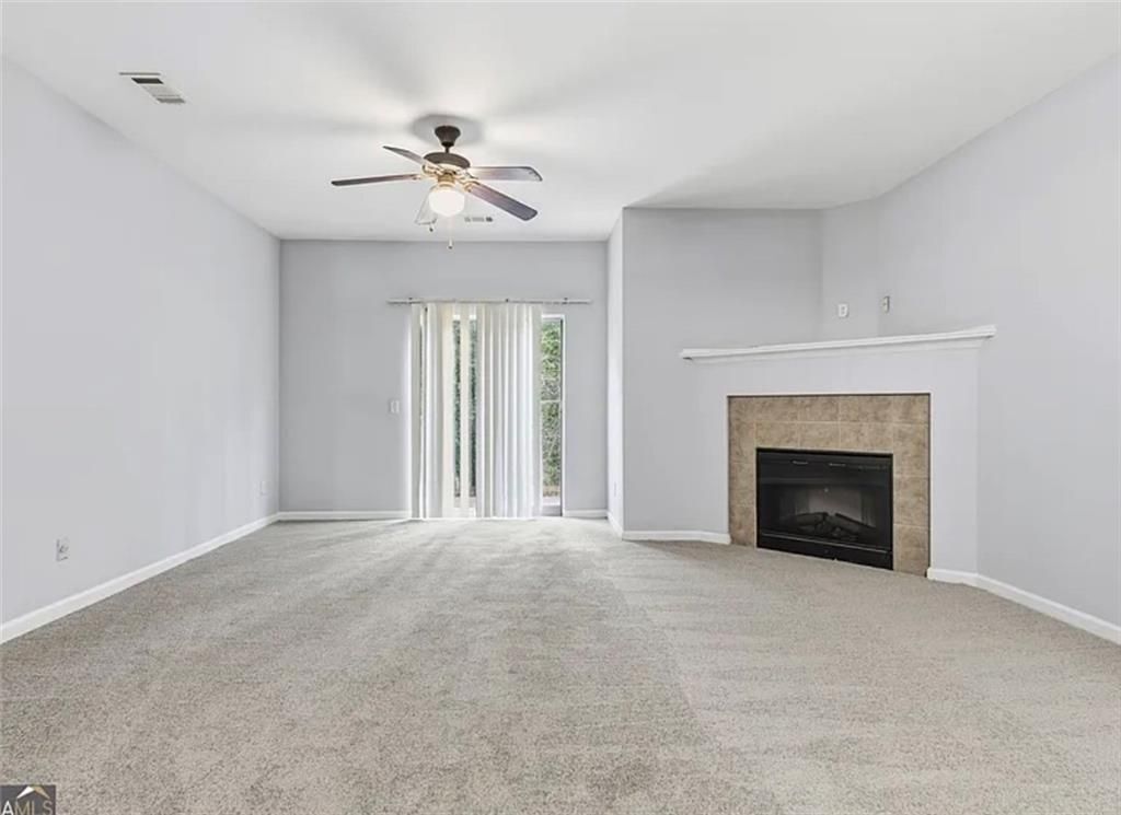 Photo - 585 McWilliams Rd SE