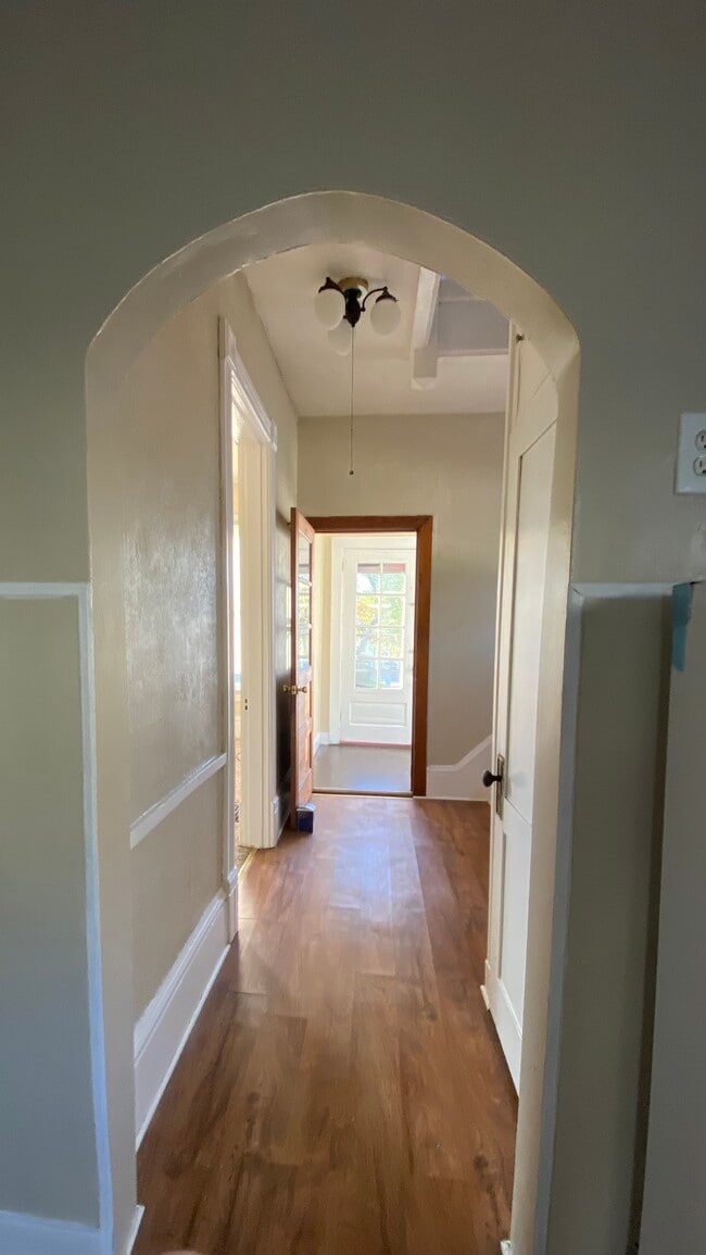 Photo - 401 1st Ave