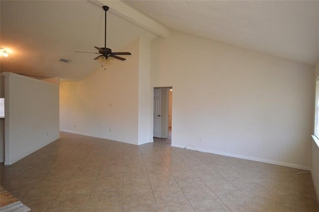 Photo - 2314 Crooked Ln