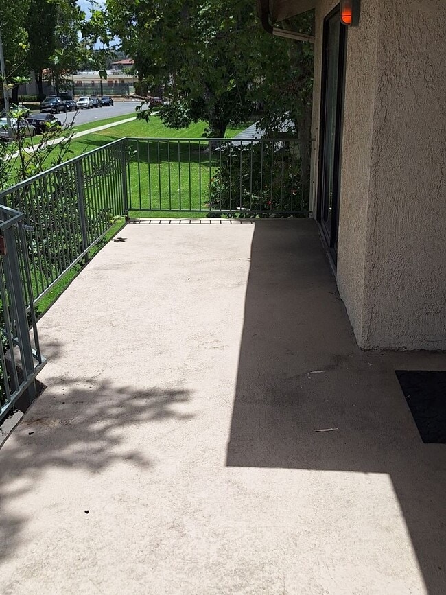 1269 Edwards St Unit 11