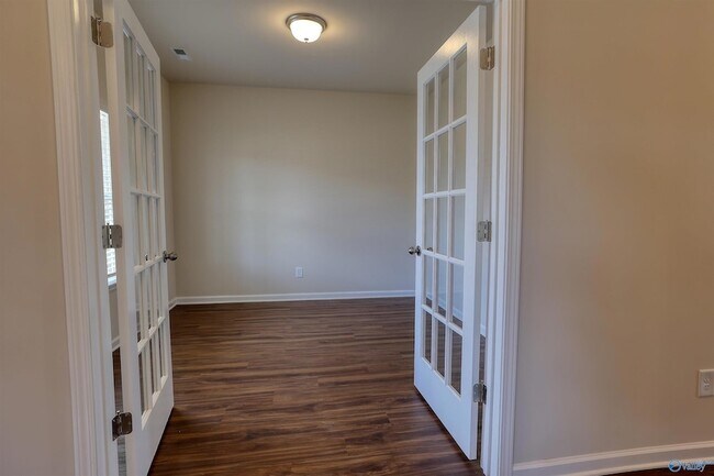 Photo - 13918 Hickory Brk Rd