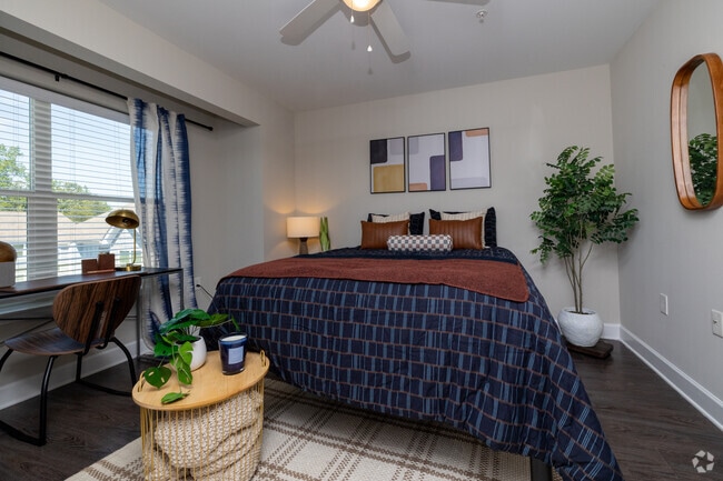 4BR, 4.5BA - 3,000SF - Bedroom