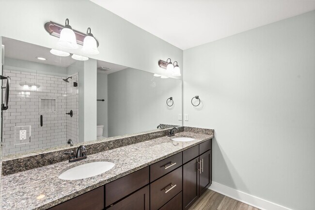 Photo - 1106 Stratford Ave