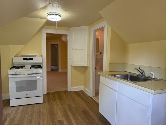 Photo - 5 Brown Ave Unit 3