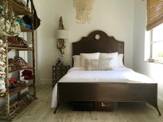 Queen bed - 2109 Bayshore Blvd Unit 603