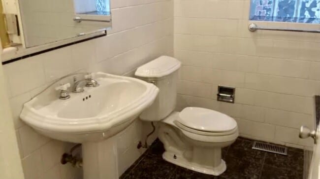 Photo - 4122-4124 S. Grand Unit 4124