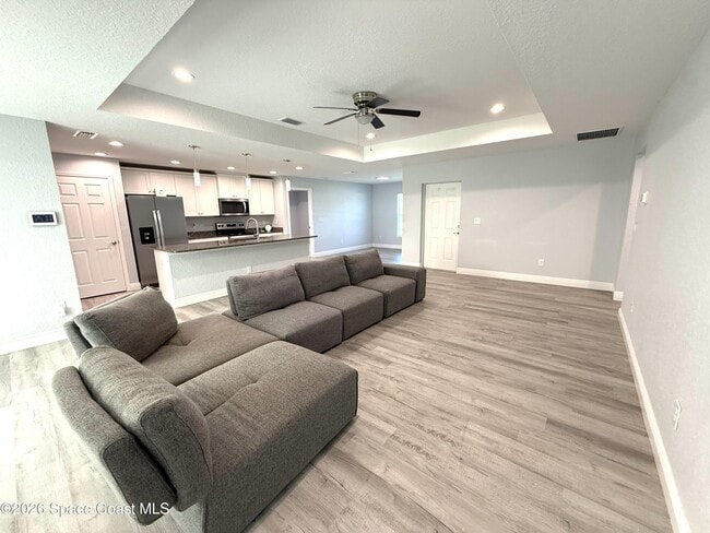 Photo - 359 Wilton Ave SW
