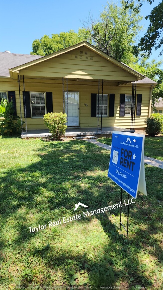 209 Foy Ave Rental House Rental in Florence, AL