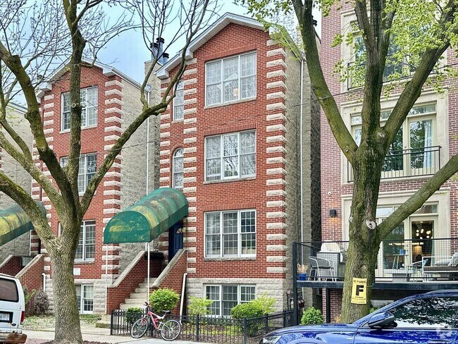 Building Photo - 922 N Paulina St Unit M08B Rental