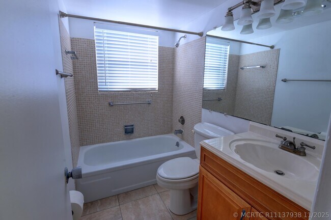 Photo - 89 Canterbury D