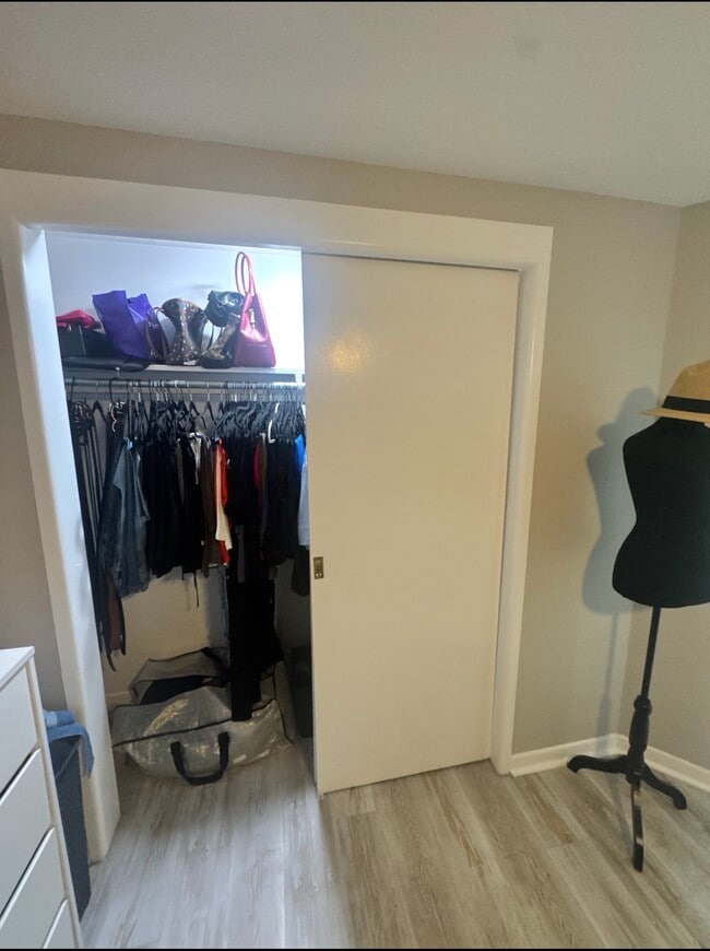 Photo - 1039 David Dr Unit 1W