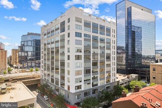 Building Photo - 2200-28 Arch St Unit 505 Rental