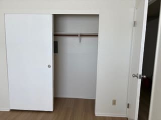 Photo - 4040 W 130th St Unit 4