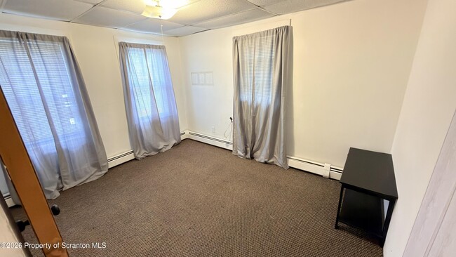 Photo - 421 4th Ave