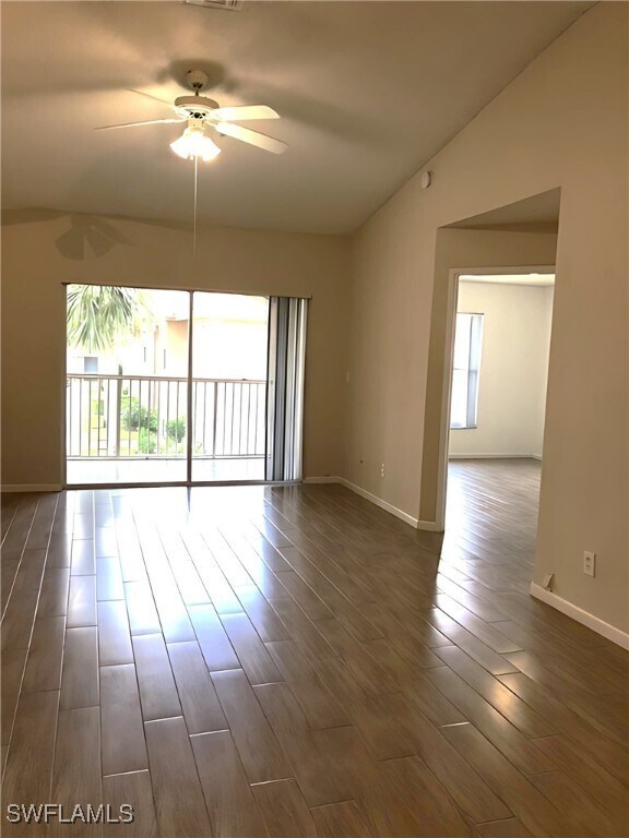 Building Photo - 8255 Ibis Club Dr Unit 508 Rental