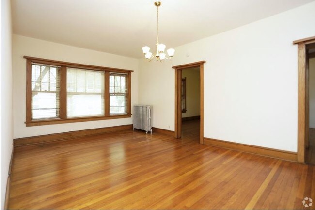 Comedor de un apartamento de 2 habitaciones