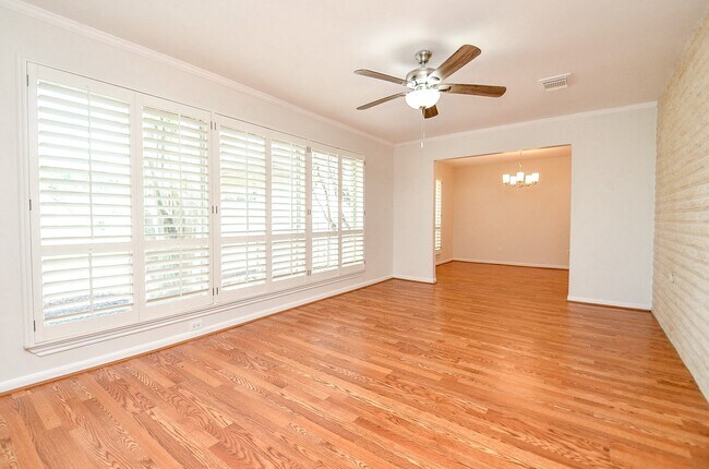 Photo - 7719 Lacy Hill Dr