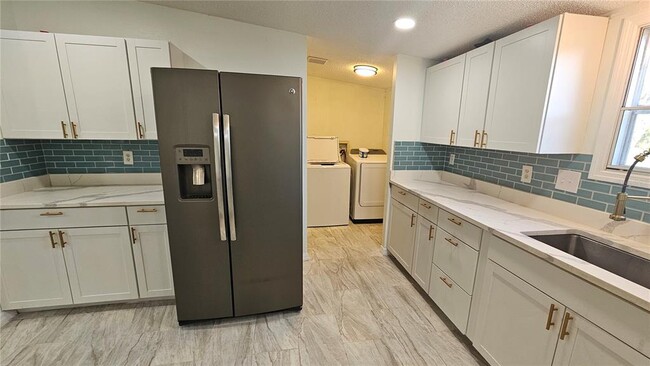 Photo - 12208 Glen Hill Dr