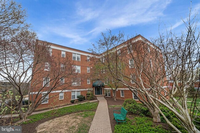 Photo - 30 S Old Glebe Rd Apartment Unit 202-E