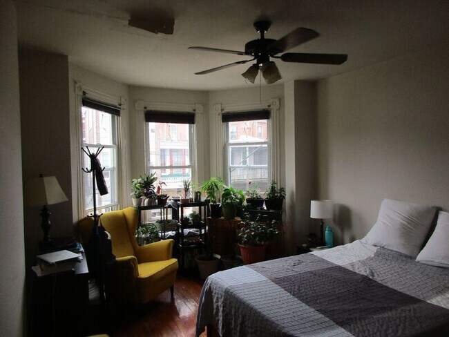 Photo - 2834 N Calvert St Unit 2R