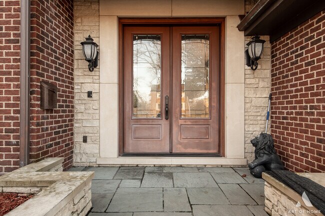 Photo - 10001 Montrose Ave